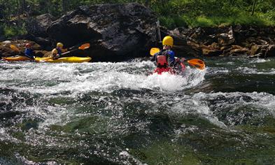 Course in river paddling