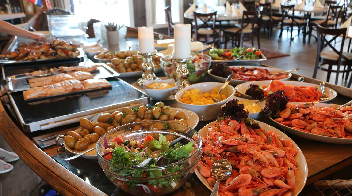 Sjømatbuffet på Kilstraumen Brygge