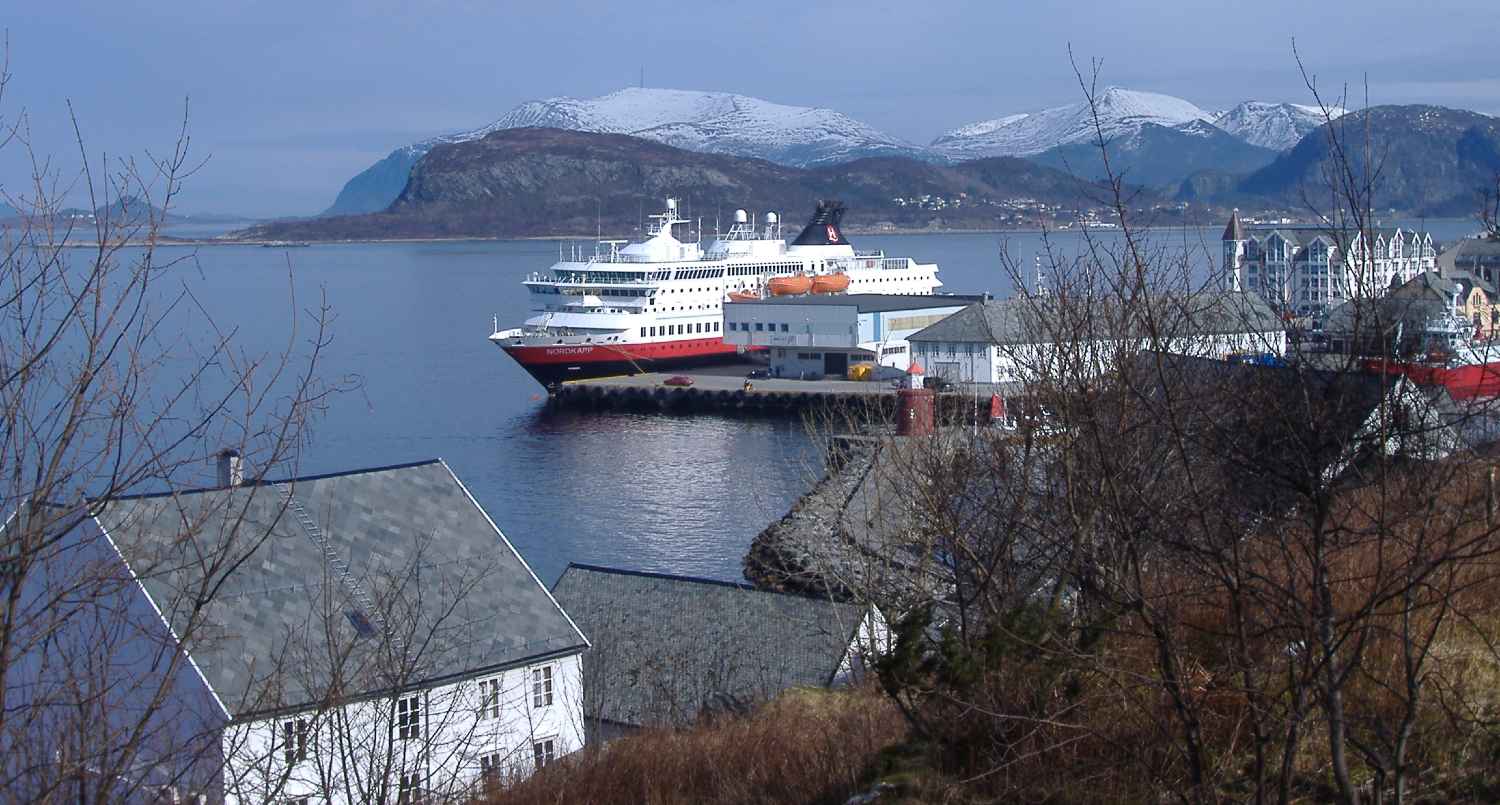 Hvordan komme seg fra Ålesund til Bergen - Hyurtigruten