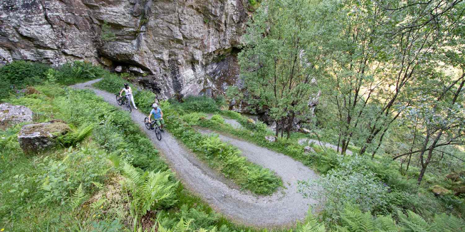 Fjelltur i Bergen - opp Kossdalssvingane på Osterøy