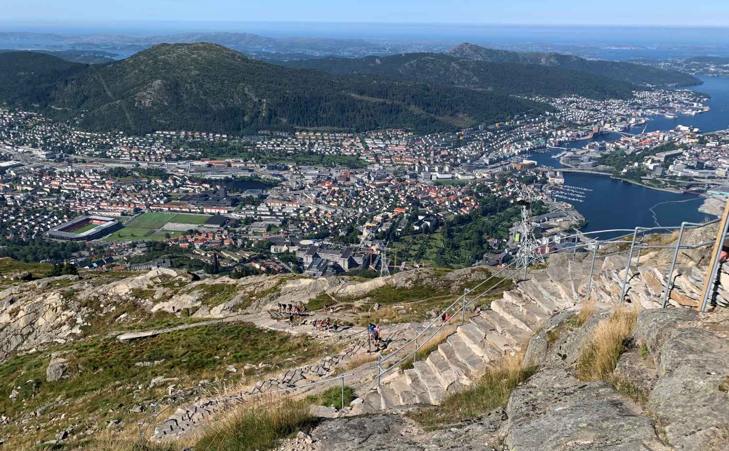 Fjelltur på de syv fjell - opp Ulriken