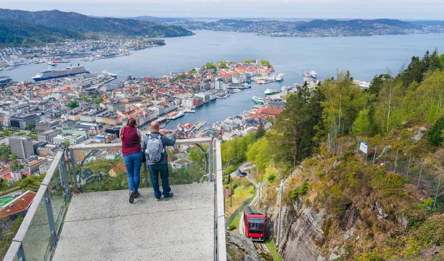 Reis på workation i Bergen - utsikt over Bergen fra Fløyen