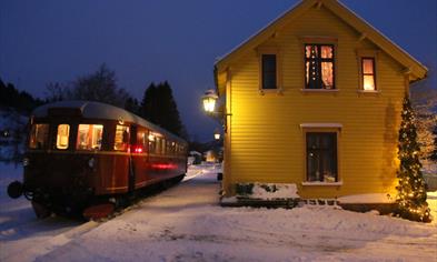 Gamle Vossebanen - Juletog med motorvogn