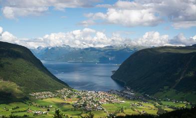 View of Vik from Storesvingene