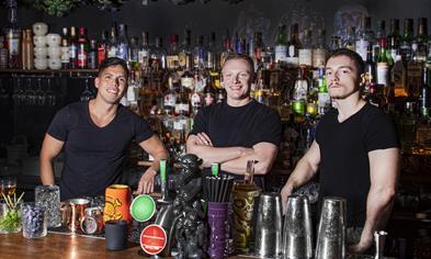 Last Monkey Cocktail bar