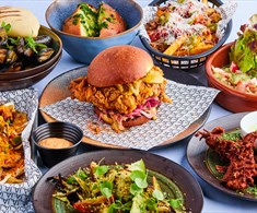 JAJA Streetfood & Bar