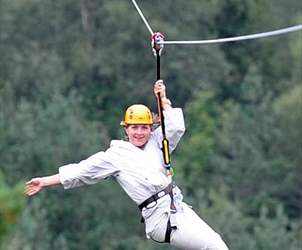 Incentive/firmatur med fart og spenning - zipline