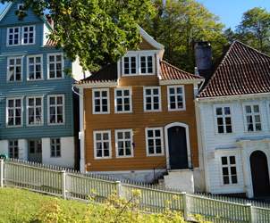 Thumbnail for Trehus i Bergen