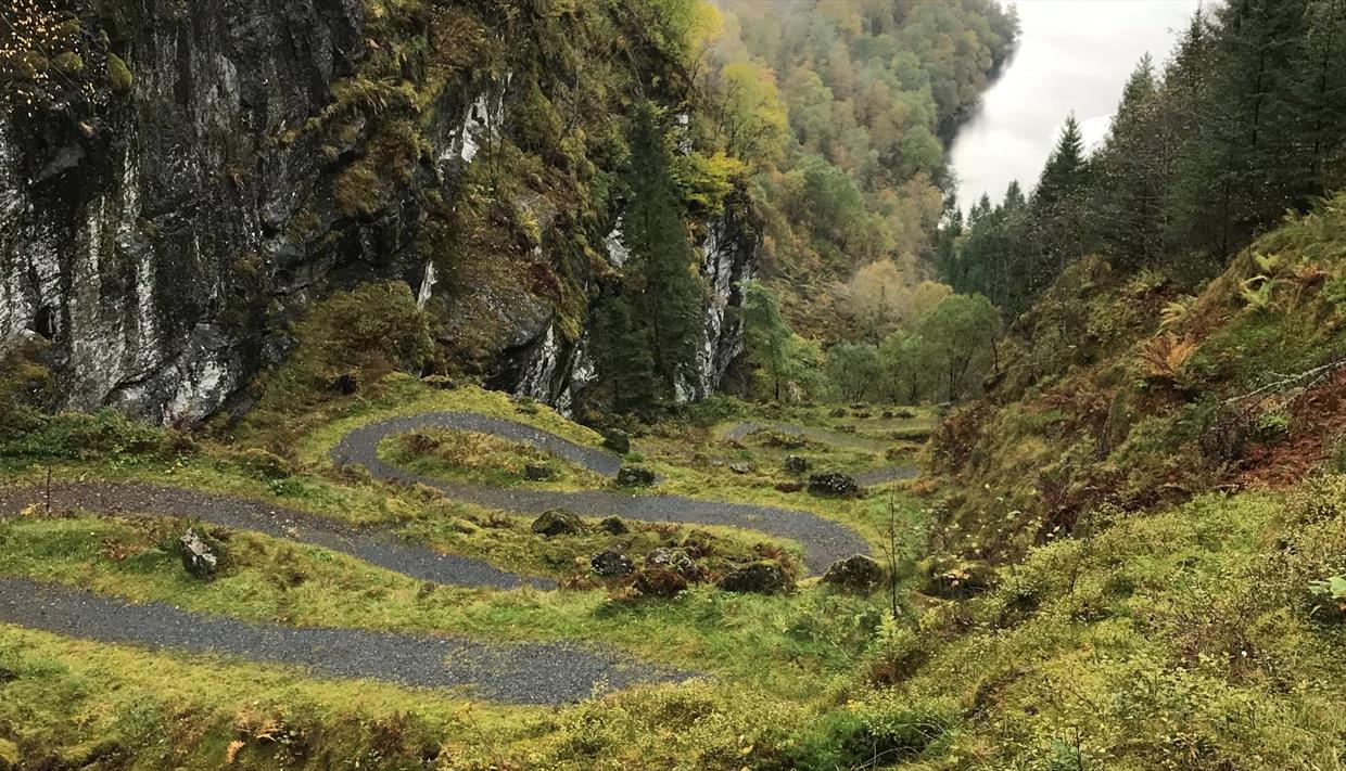 The hairpin bends at Kossdalen