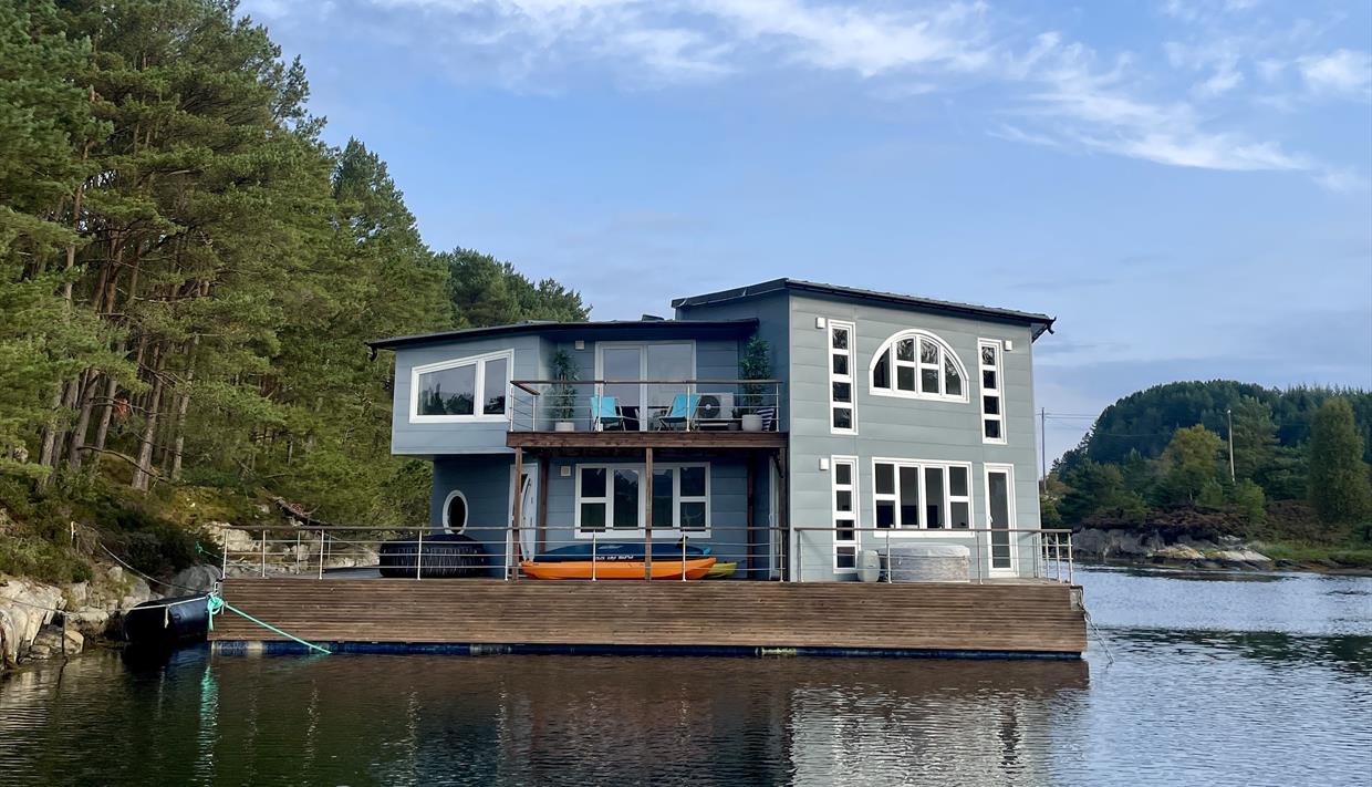 Floating Villa Bergen