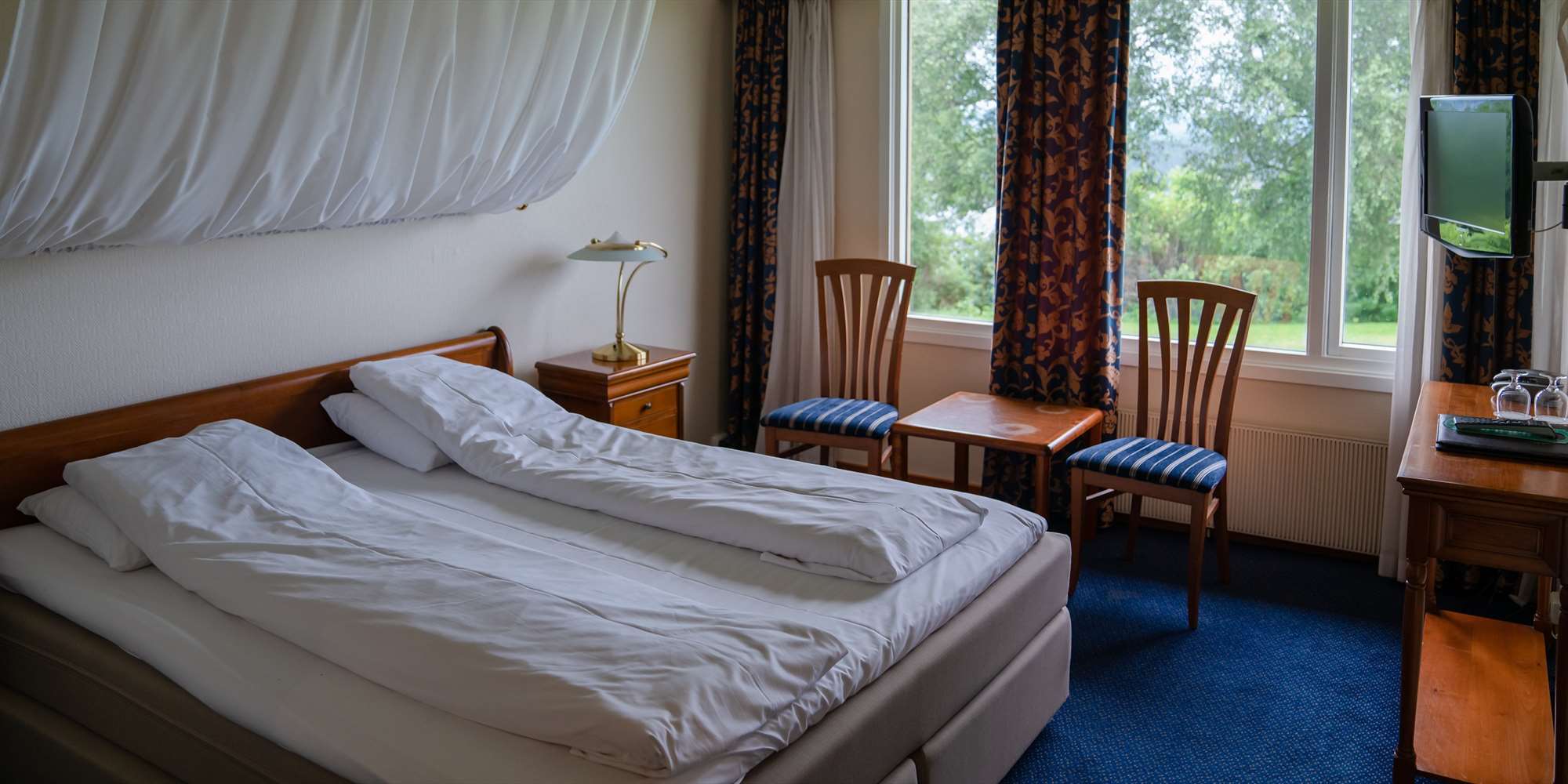 Westland Hotel