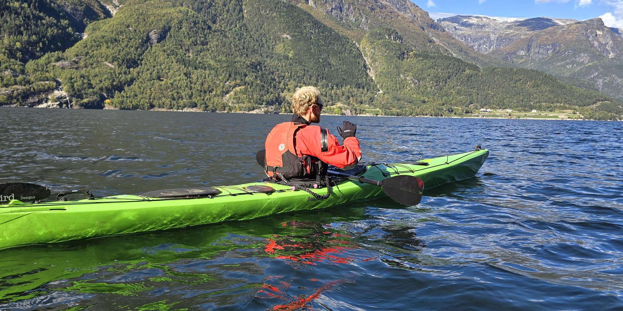 Guidet sjøkajakktur på vakre Hardangerfjorden!