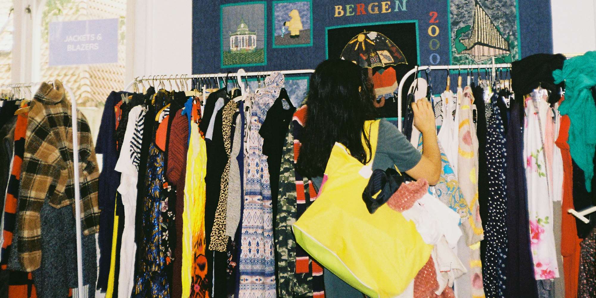 Arkivbilde: Clothing Swap Bergen