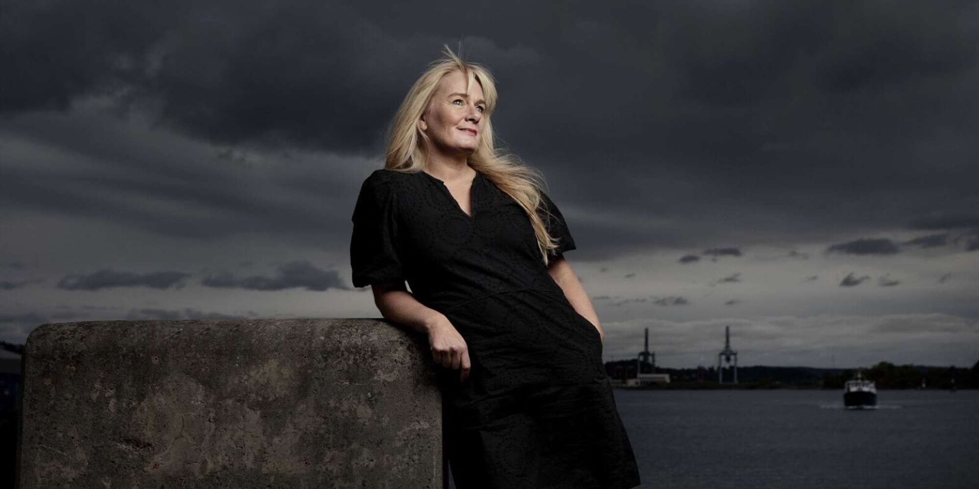 "Mine brilliante venninner" ved Marit Eikemo