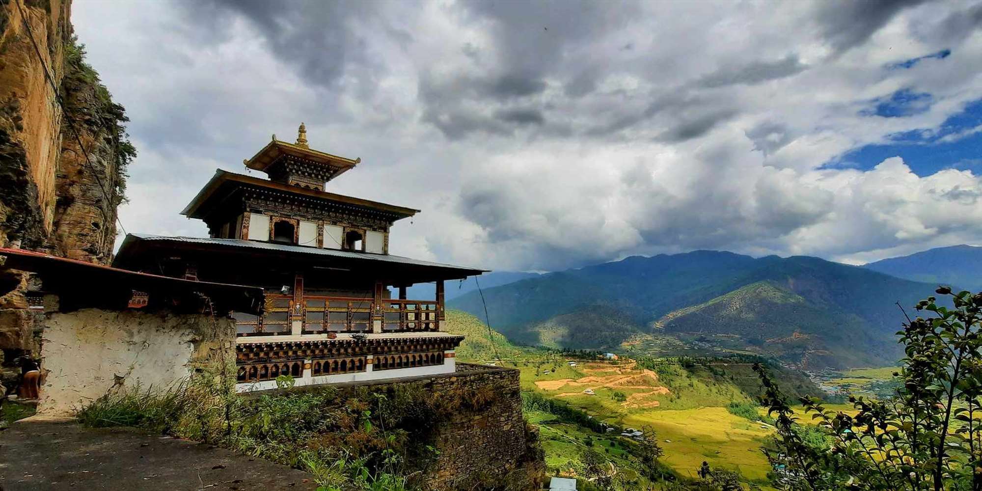 Introduction to Tantric Buddhist Yoga and Meditation
