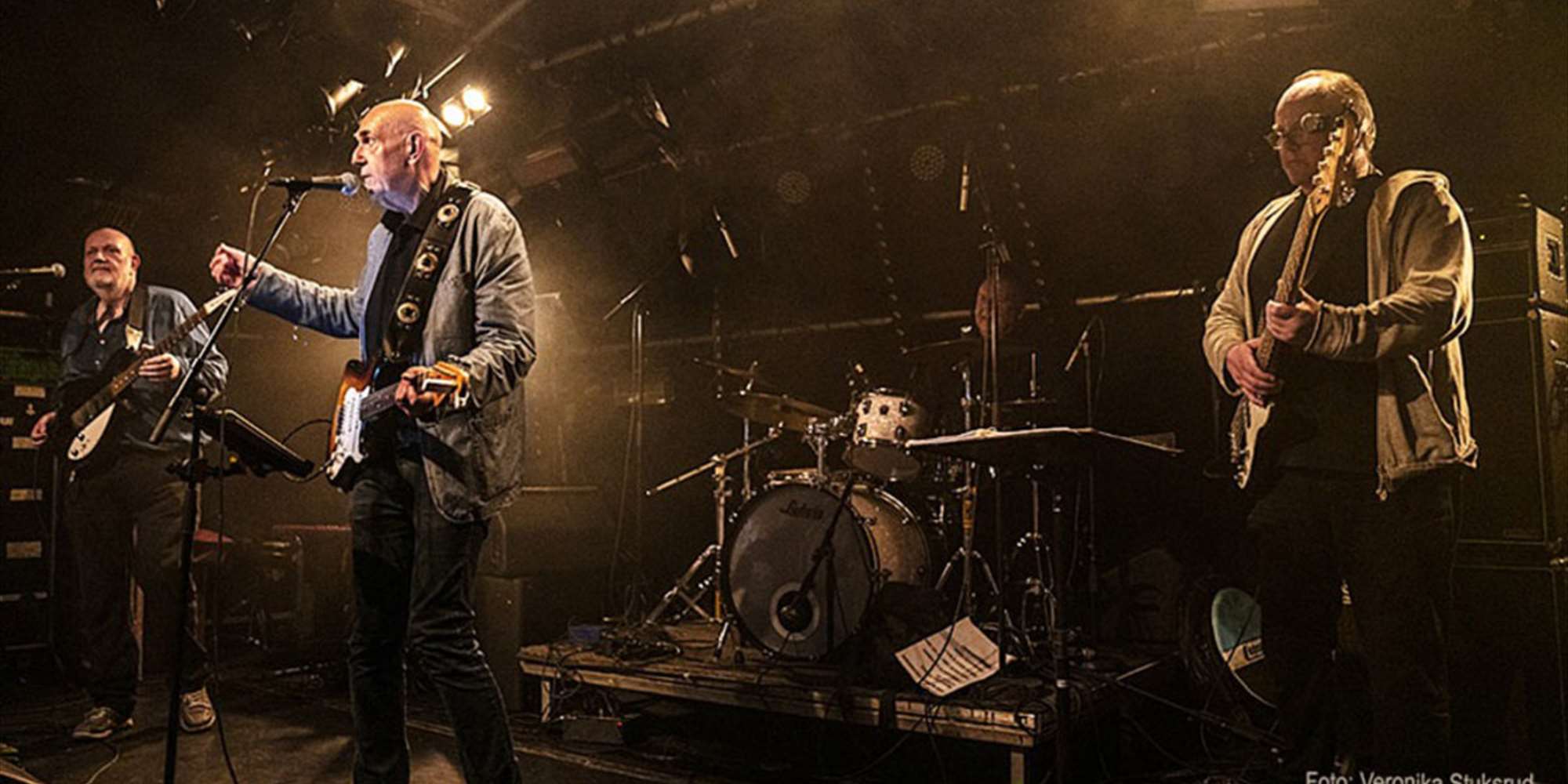 DE MUSIKALSKE DVERGENE