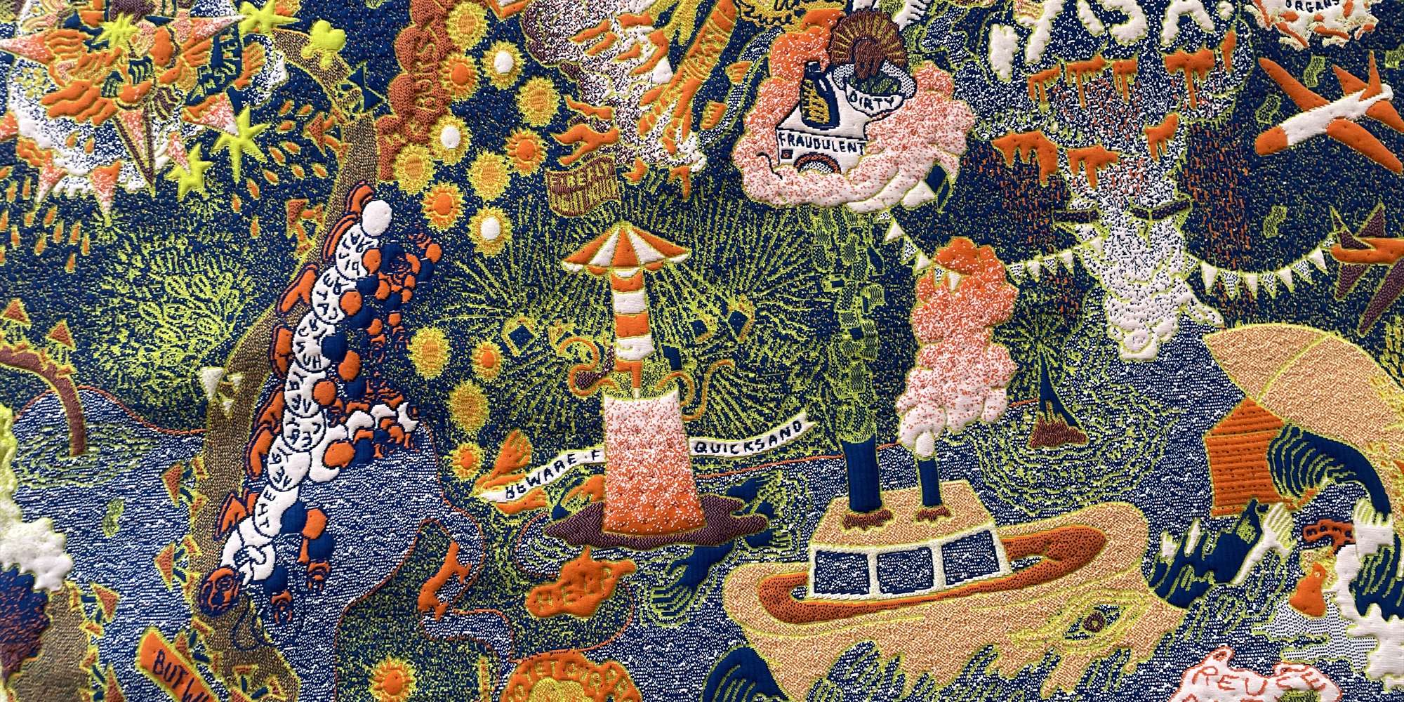 Detalj fra Fanja Bouts' monumentale billedteppe, vist på Kunsthall 3,14.