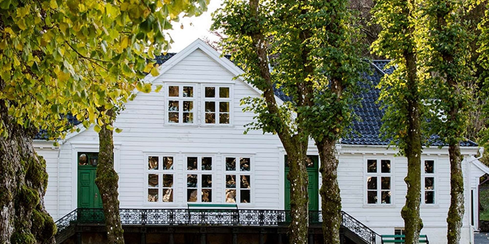 Alvøen Hovedbygning