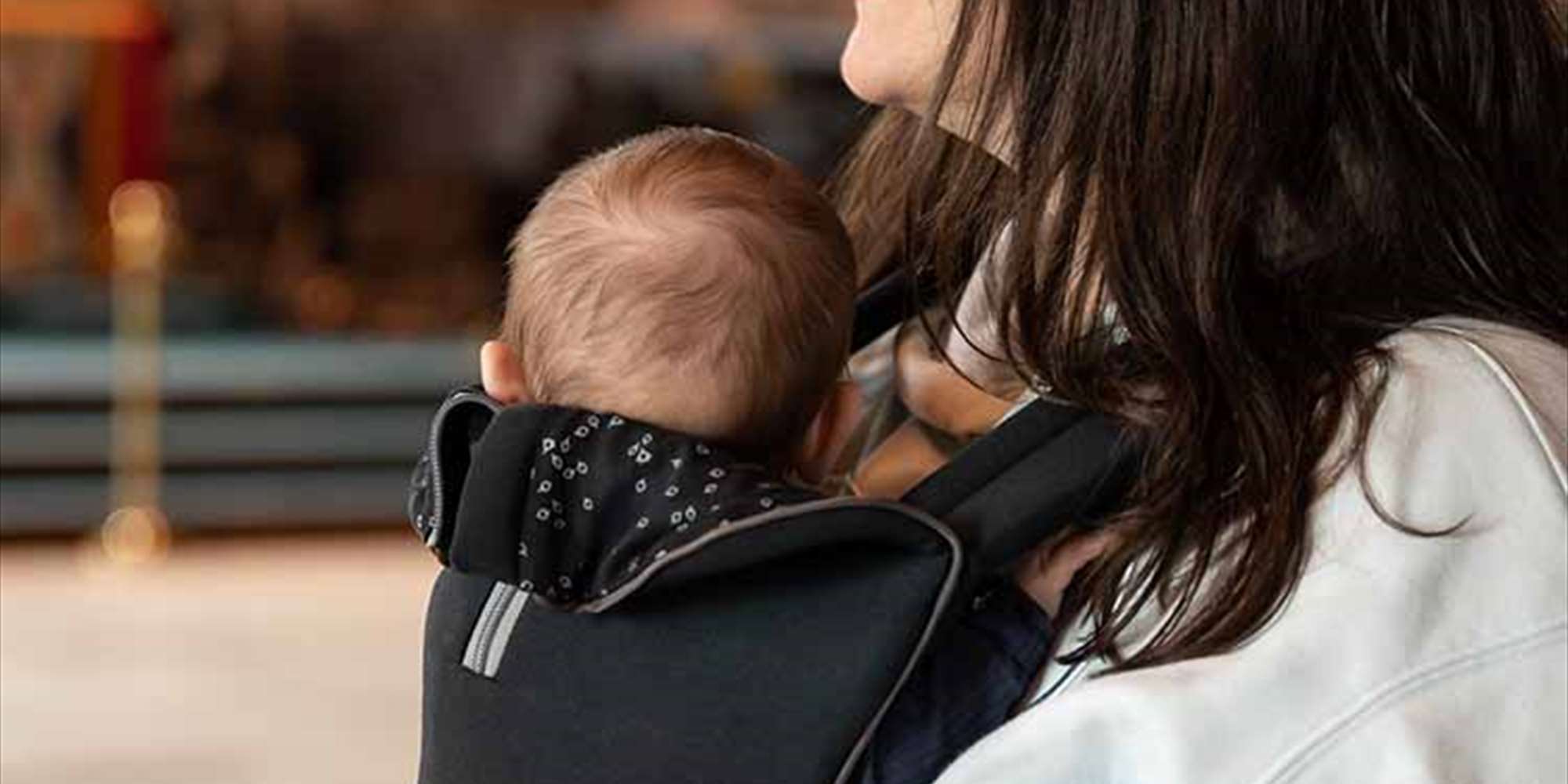 Mor med baby i Håkonshallen