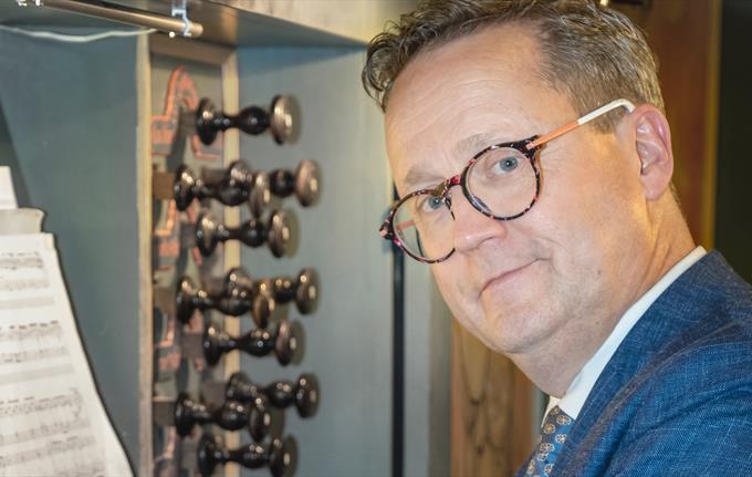 Erling With Aasgård