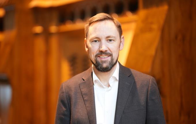 Sigurd M Øgaard