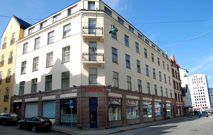 Augustin Hotel - Et par minutter gåtur til fisketorget