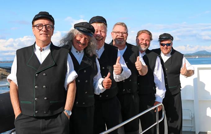 Ausekarane Sommarturné 2025