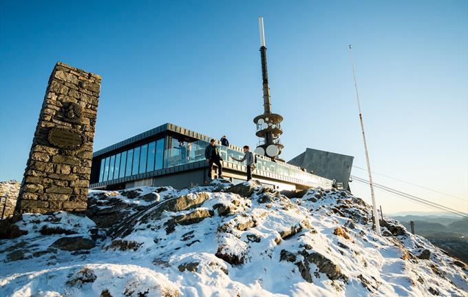 Vinter på Ulriken og Skyskraperen Restaurant