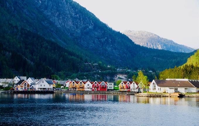 Bergen - Modalen fjordcruise