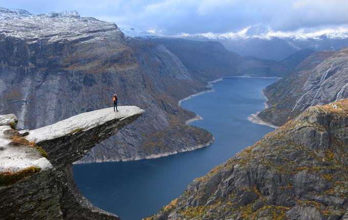 Guidet dagstur til Trolltunga