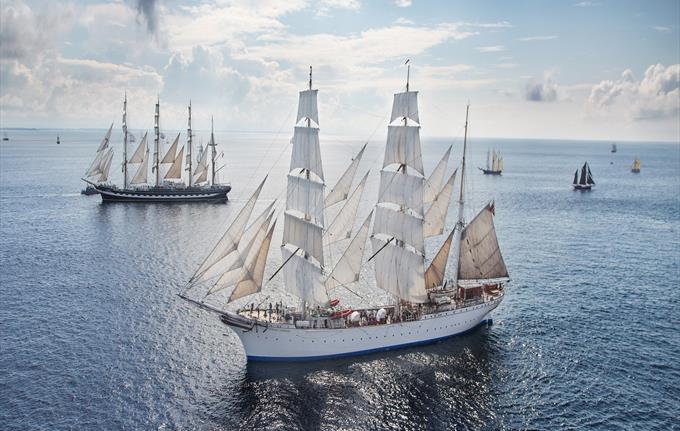 Statsraad Lehmkuhl