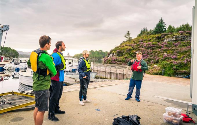 Briefing før vi drar ut