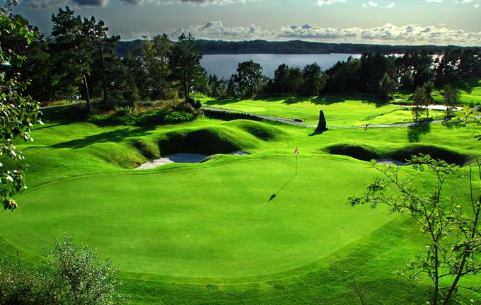 Hull 13 Meland Golf