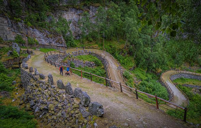 Hårnålssvingene i Vindhella