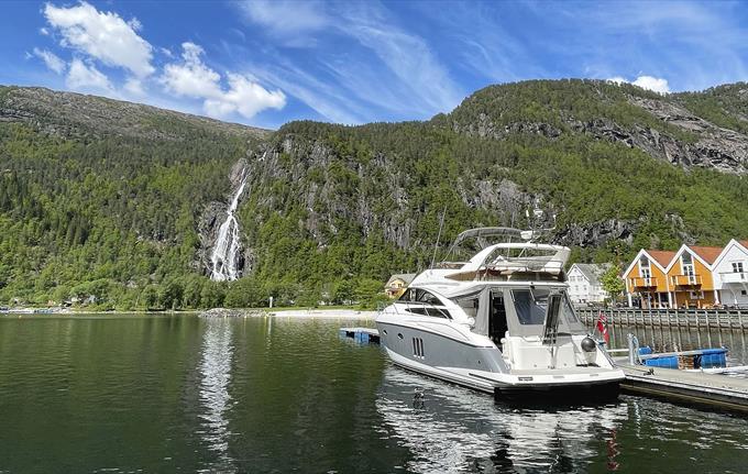 Privat båttur til Modalen