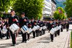 Buekorps i 17. mai toget i Bergen