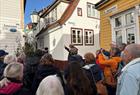 Mons Kvamme holder byvandring på Nordnes