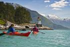 Opplevelsen av Hardangerfjorden er best fra en kajakk!