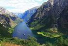 Oversiktsbilde over fjorden