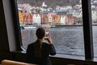 På Bergen City Cruise er det store vinduer som gir gode muligheter for å ta flotte bilder
