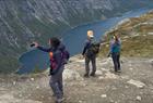 Spektakulær utsikt på vei mot Trolltunga