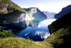 Utsikt over fjord