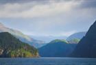 Vakker natur og fin utsikt over fjorden