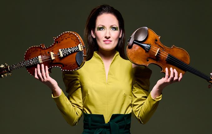 Bergen Filharmoniske Orkester: Med hardingfela i en hånd og fiolinen i den andre