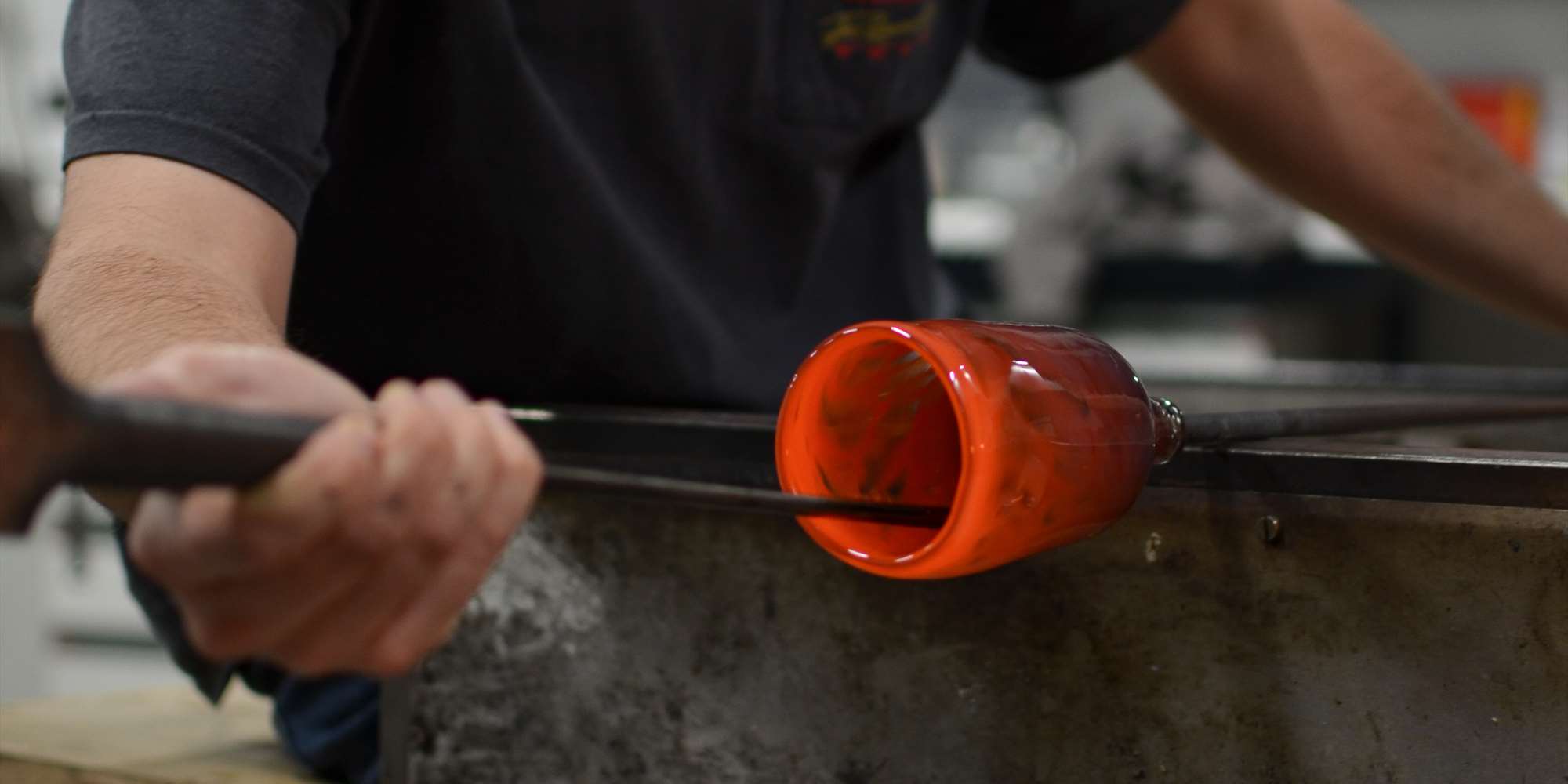 Kveldskurs glassblåsing Kveldskurs glassblåsing