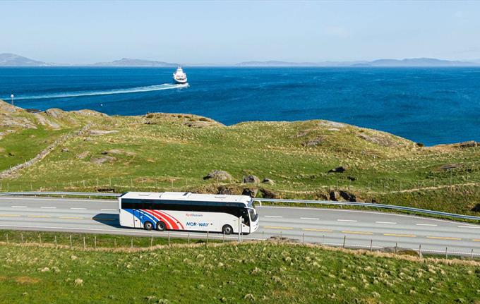 Kystbussen fra Stavanger, Haugesund eller Leirvik til Bergen sentrum